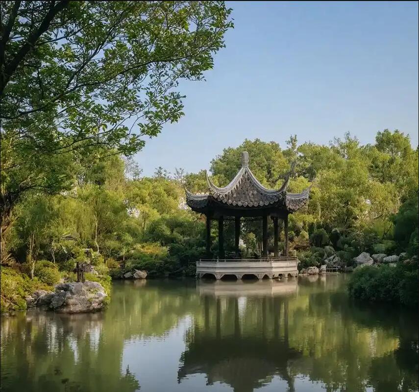 邓州迷失餐饮有限公司